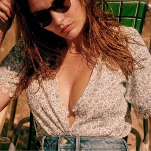 Sezane Celia T shirt -blue Flowers - Medium